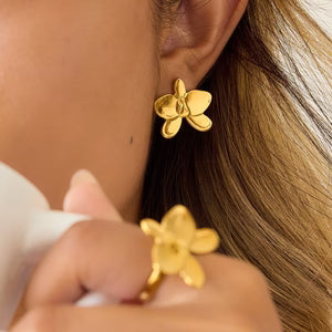 Classic Minimalist Stainless Steel Orchid Earrings With A Chic Butterfly Design