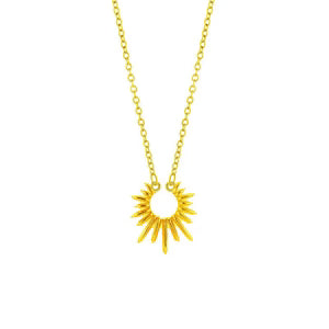 Exquisite Clavicle Necklaces Bring A Touch Of Luxury At An Affordable Price