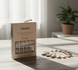Febble - Oval Classic French Line Press-On Nails