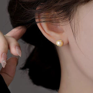 Silver Needle Planet Freshwater Pearl Stud Earrings High-End