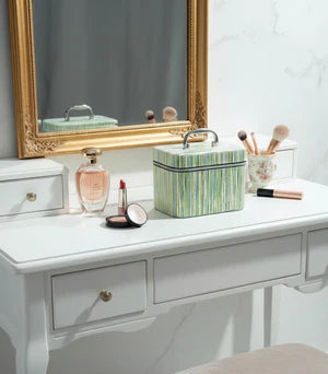 Striped Pattern Makeup Case